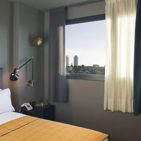 Yurbban Trafalgar 3*