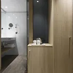 Uma House By Yurbban Trafalgar Hotel 3*