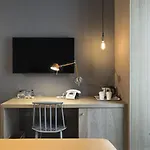 Uma House By Yurbban Trafalgar Barcelona