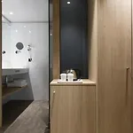 Hotel Uma House By Yurbban Trafalgar Barcelona