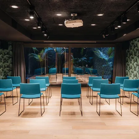 Uma House By Yurbban Trafalgar فندق برشلونة