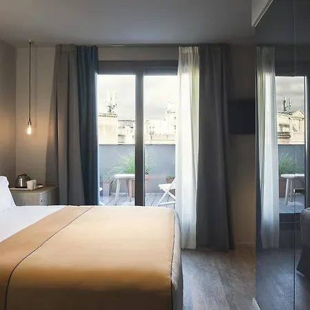 Hotell Yurbban Trafalgar